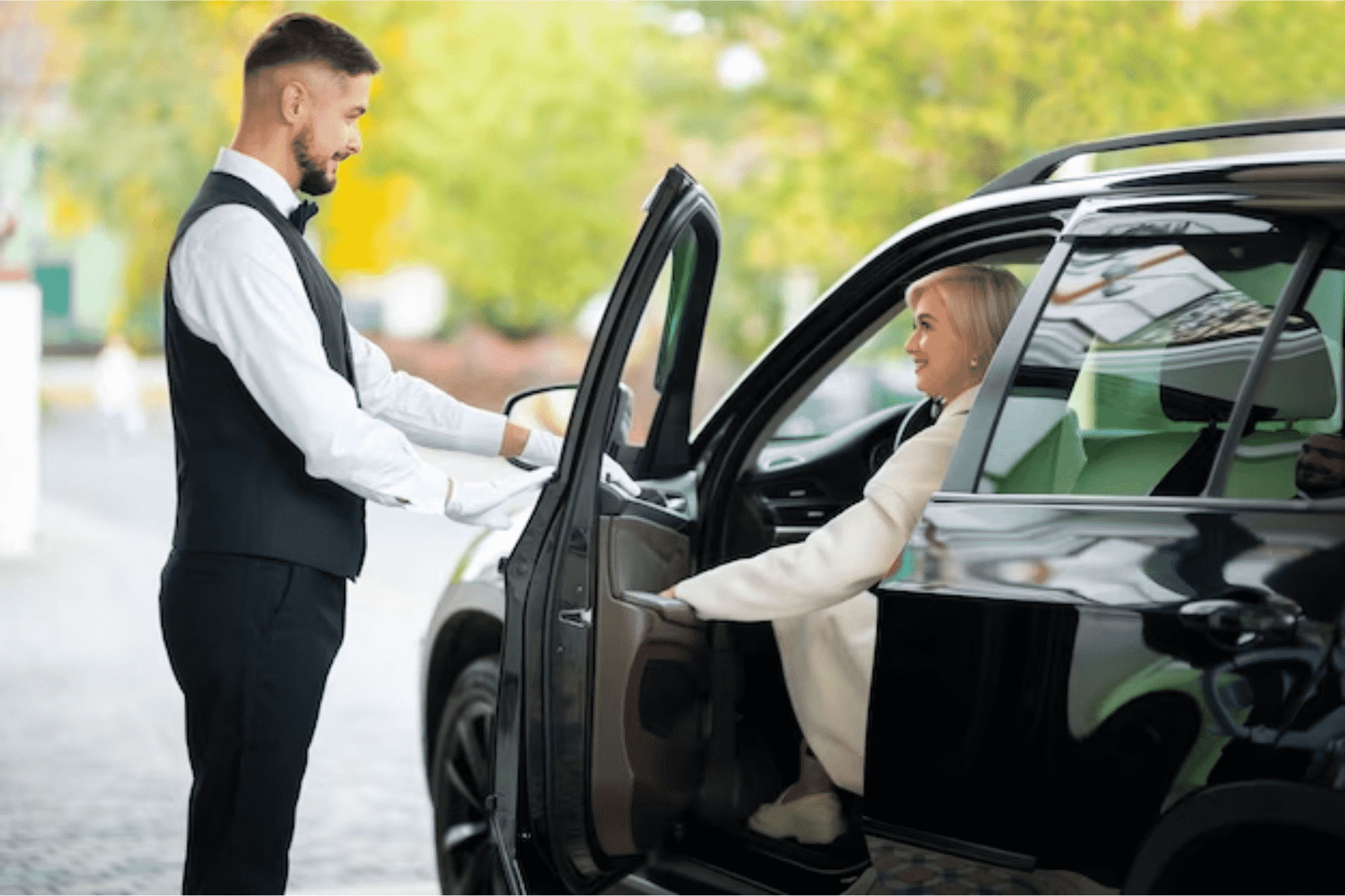 Choose the Right Vehicle for Your Chauffeur Service